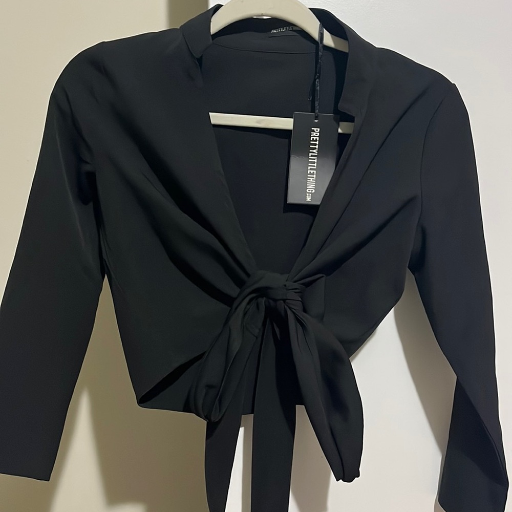 Black tie front top